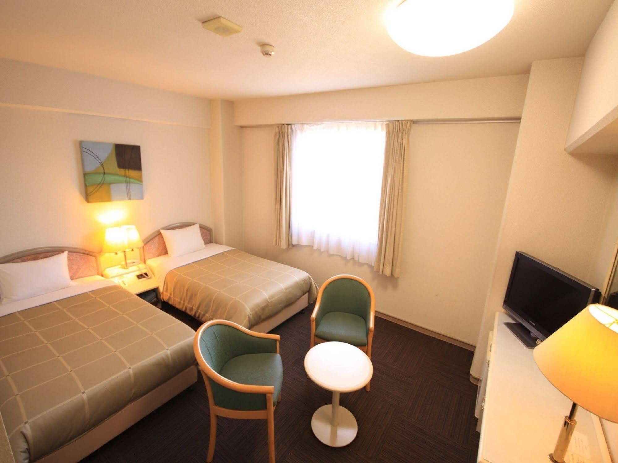 Hotel Route-Inn Kitamatsudo Ekimae Matsudo Exterior foto